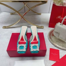 Roger Vivier flat shoes